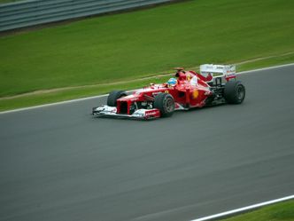 Formel 1: Großer Preis von Frankreich - Rennen 2004 in Magny-Cours